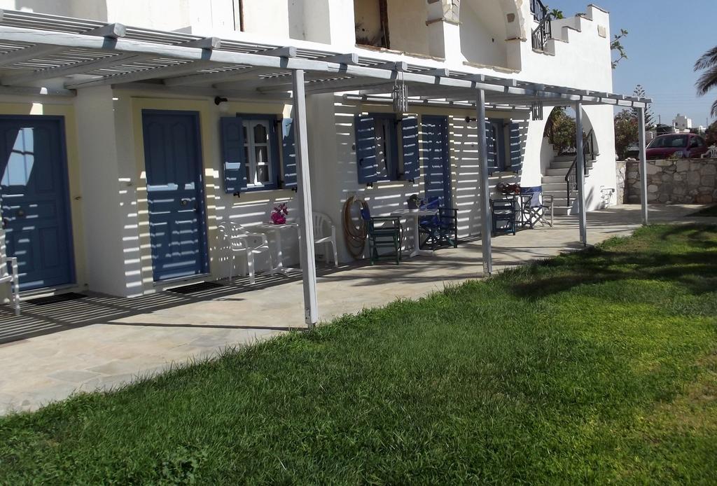 Chryssalis Garden Apartments Naxos City Exterior photo